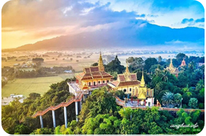 Description: Vẻ đẹp của ngôi chùa trên núi Tà Pạ